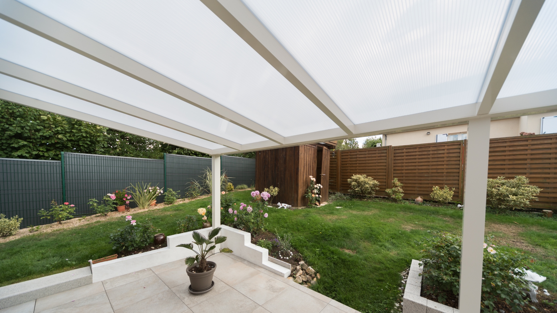 Abri de terrasse Linconyl blanc