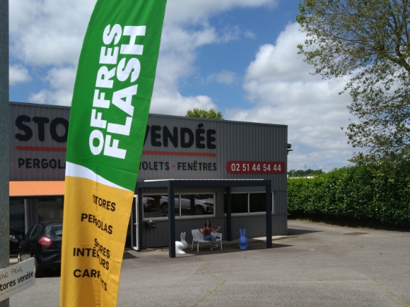 Devanture d'agence de Stores Vendée à La Roche-sur-Yon