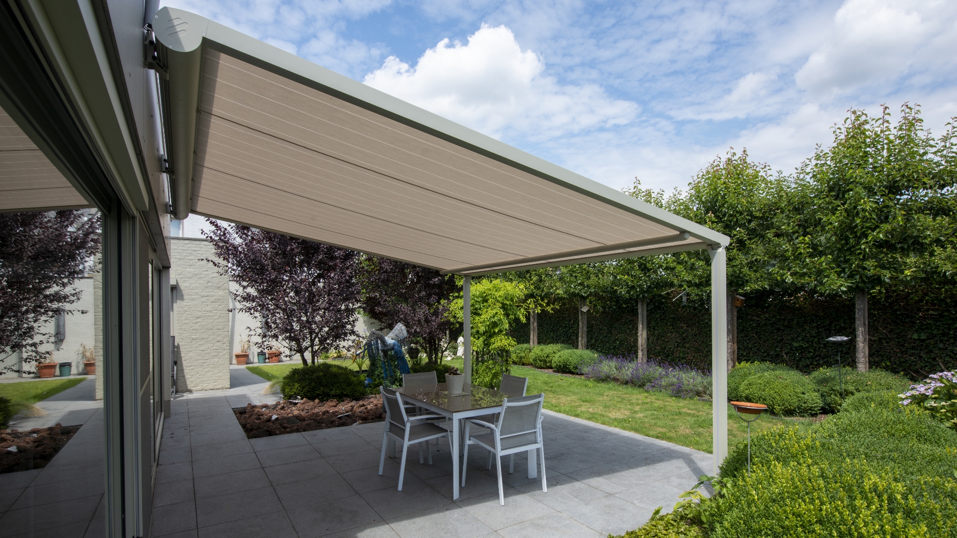 Pergola toile enroulable Linconyl